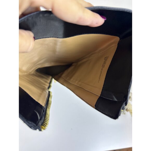 Banana Republic Women's Sz. 8M Tall Black Leather Stiletto Heeled Boots Gold Zip - Picture 16 of 16